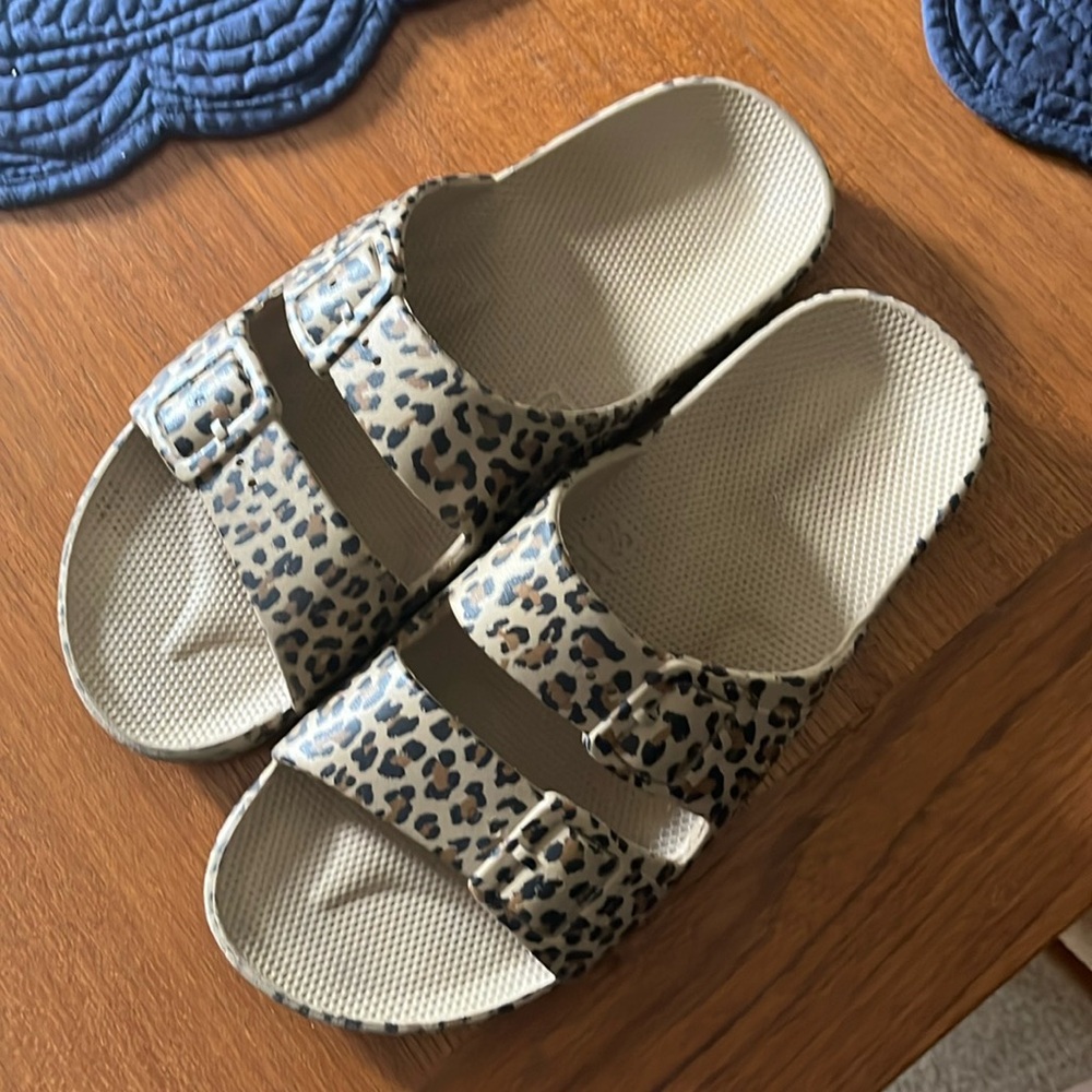 COPY - Freedom Moses cheetah sandal size 7/8